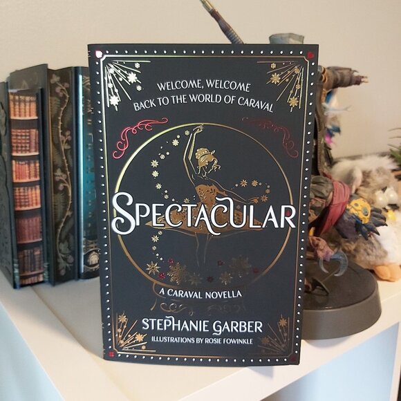 Special edition Return to Caraval set by Stephanie Garber - Picture 4 of 7
